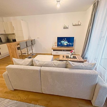 Seductive 1-Room Apt, Centre Of シュトゥットガルト エクステリア 写真