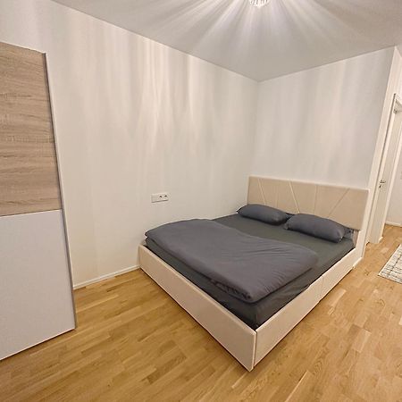 Seductive 1-Room Apt, Centre Of シュトゥットガルト エクステリア 写真