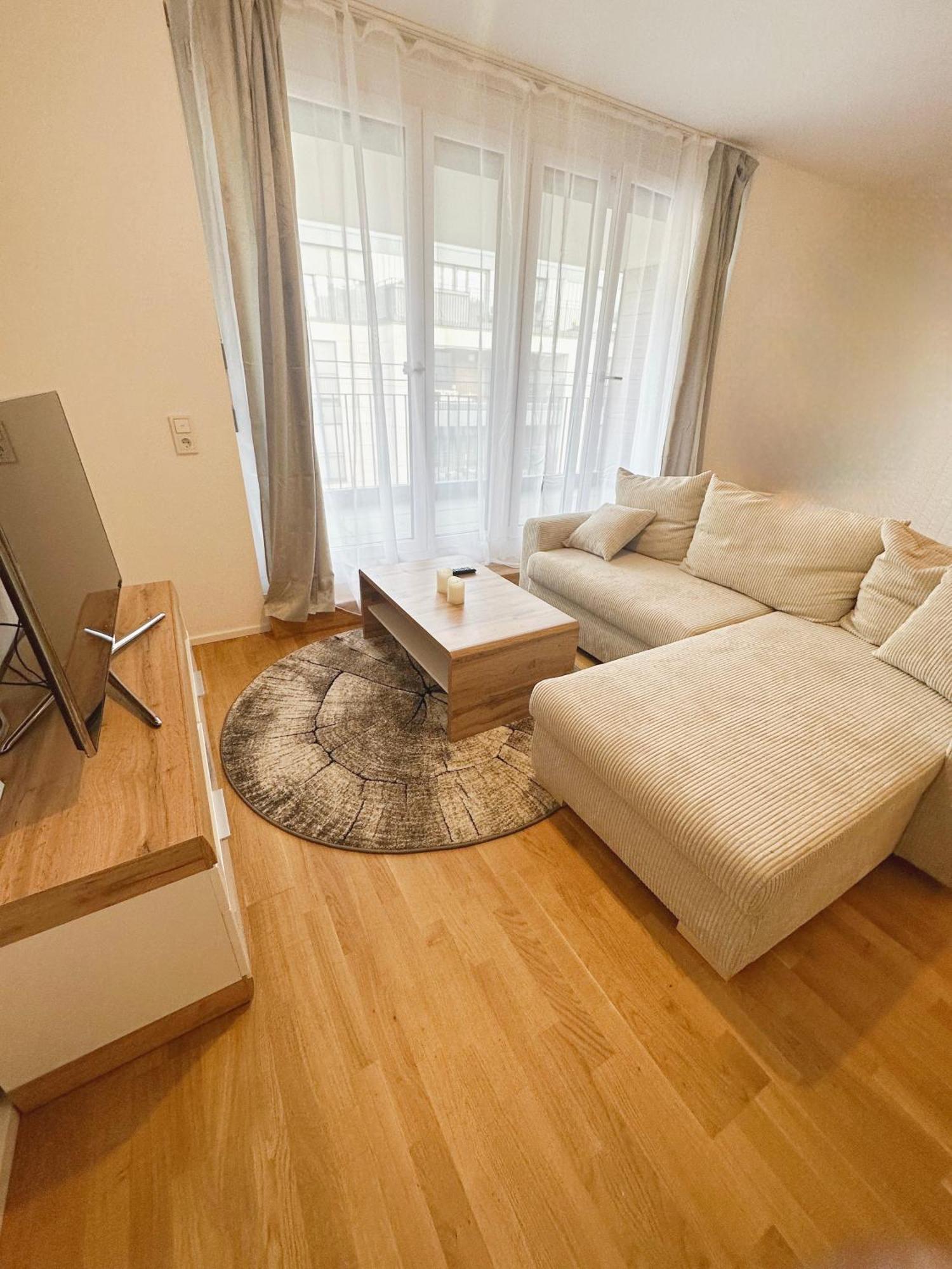 Seductive 1-Room Apt, Centre Of シュトゥットガルト エクステリア 写真